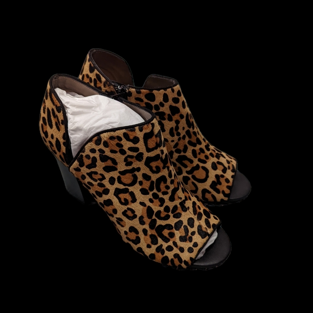 Moda Spana Hair Calf Heels / Size 8 / Leopard Print / New